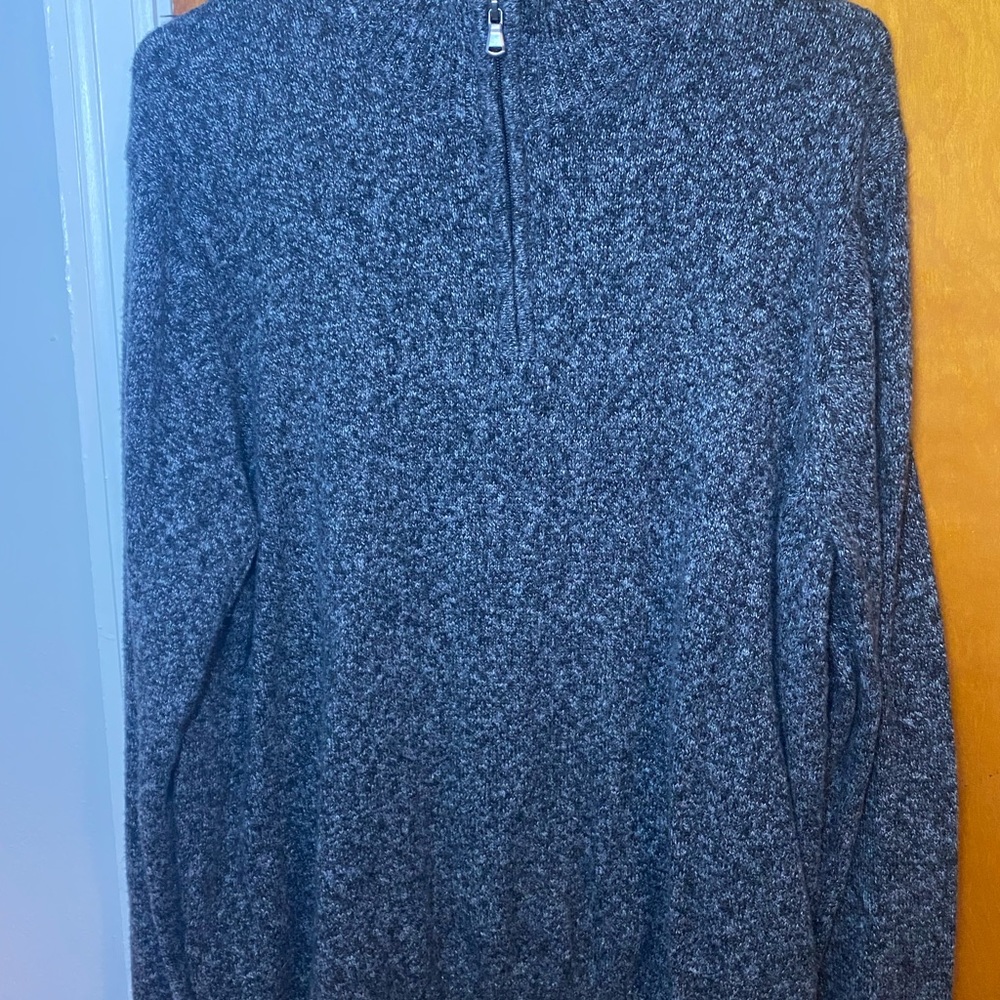 x2 Sweaters